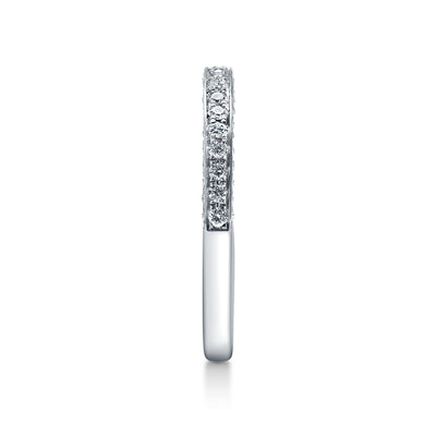 A Jaffe 18k Art Deco Royal Pavé Scrolled Profile Diamond Band