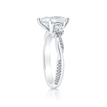 Load image into Gallery viewer, 1.50 Carat Pear Cut Diamond Engagement Ring