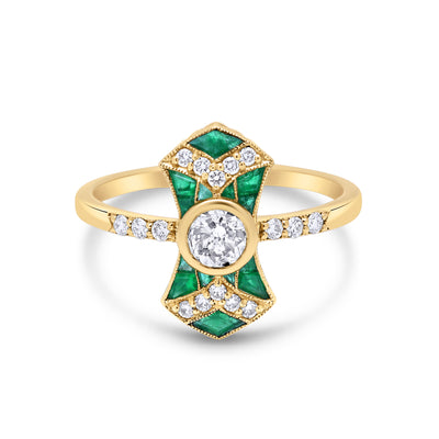 Antique Style Emerald & Diamond Ring