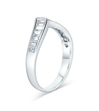 Load image into Gallery viewer, Vintage Platinum &amp; Diamond Baguette Cut Diamond Band